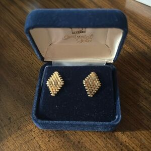 NWT Imperial Gold Earrings